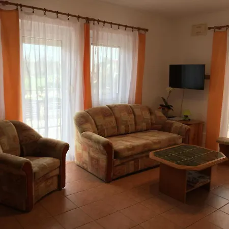 Central Apartments Lejlighed